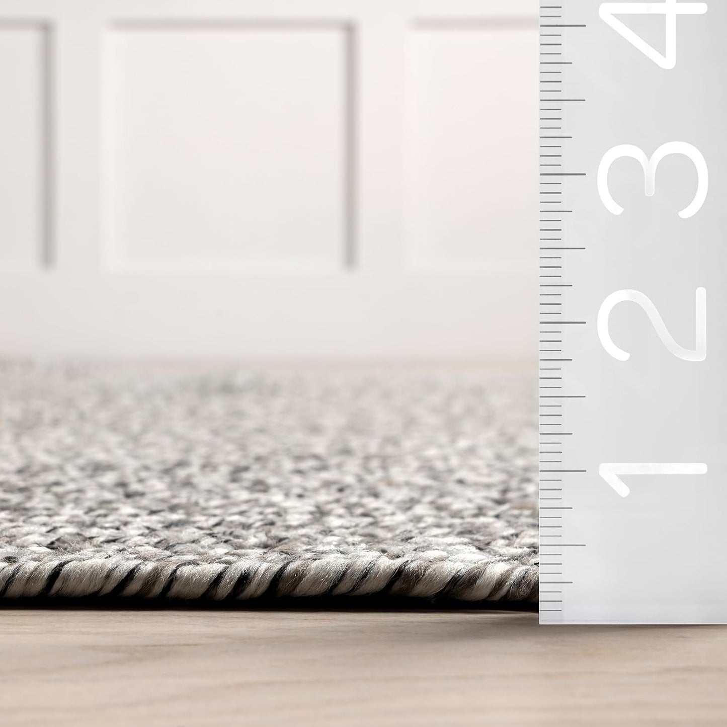 nuLOOM 2' x 6' Solid Hand Braided Indoor/Outdoor Area Rug, Pet-Friendly, High Traffic, Weather Resistant, for Patio, Balcony, Bedroom, Living Room, Dining Room, Wynn Salt And Pepper