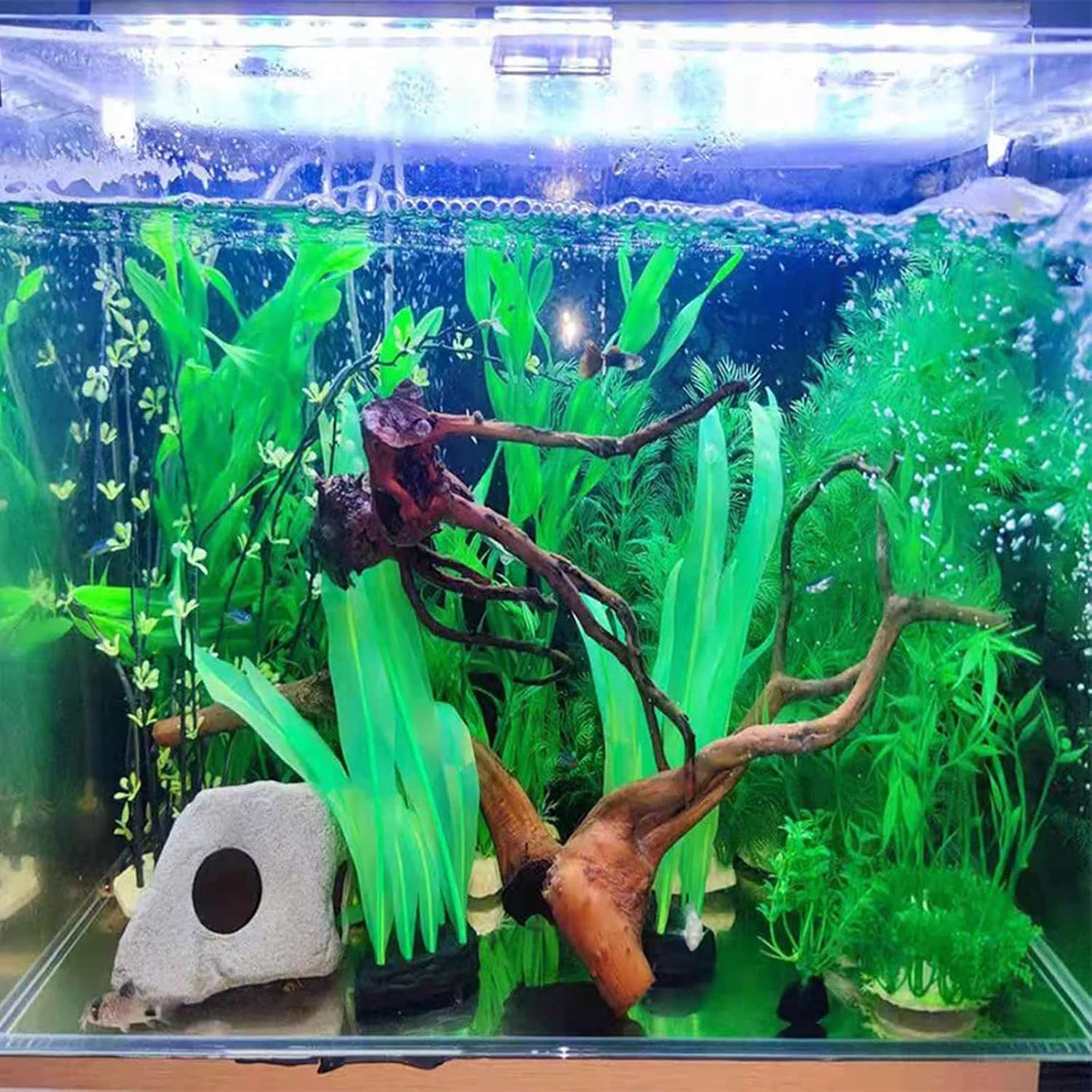 2Pcs Soft Silicone Aquarium Plants Glowing Kelp Fish Tank Plants Decor Artificial Aquarium Plant Decoration Simulation Artificial Water Grass for Fish Tank,Green,7inch