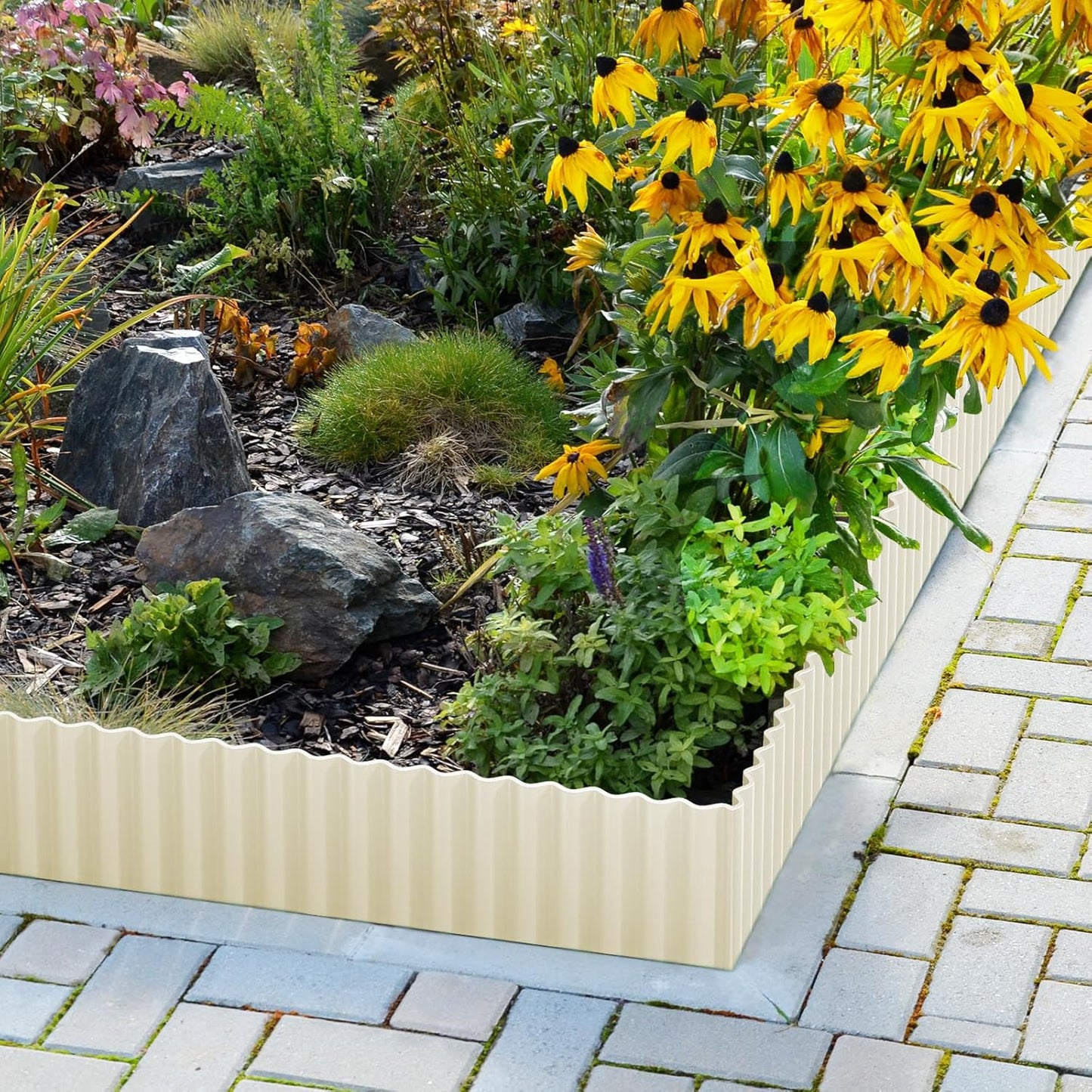 LAVEVE Corrugated Metal Garden Edging 6" x 20Ft, Landscape Edging Border for Lawn, Flower Bed, Garden Fence, Paver Edging (Cream)