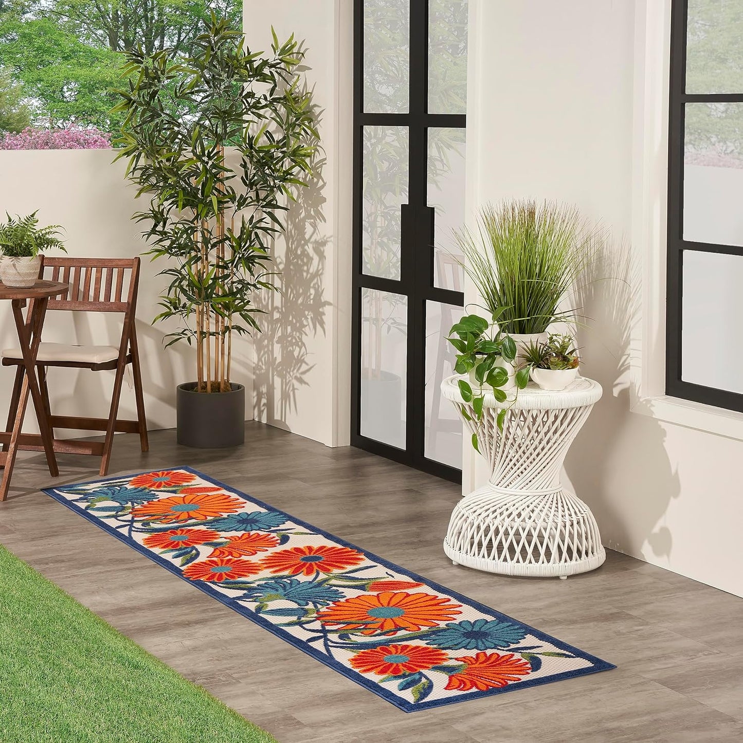 Nourison Home Aloha 6' Runner Multicolor Fabric Contemporary Area Rug (6' Runner)
